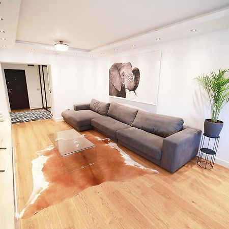 Downtown Oasis Unirii Apartment بوخارست المظهر الخارجي الصورة