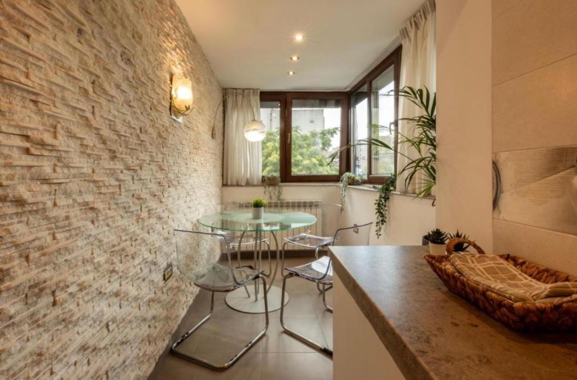 Downtown Oasis Unirii Apartment بوخارست المظهر الخارجي الصورة